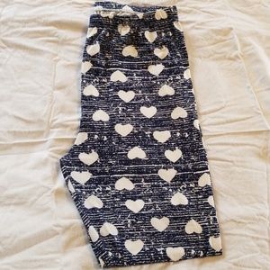 Navy and white hearts leggings